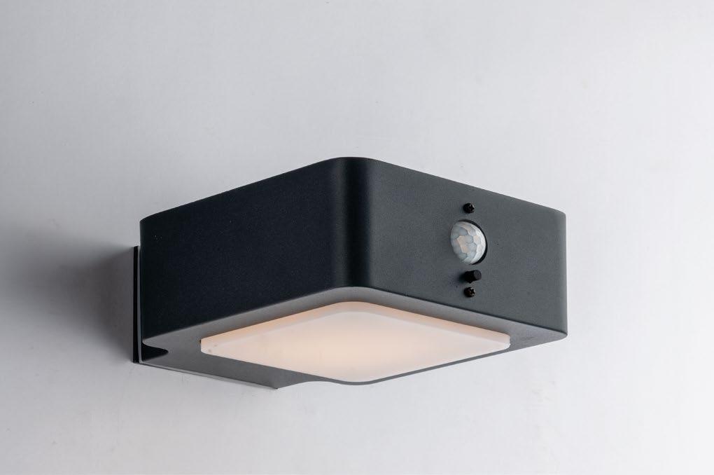 Applique per esterno IP54 in alluminio antracite con SENSORE DI MOVIMENTO e PANNELLO SOLARE led luce natura 4000°k 3W 300LM TED Applique per esterno IP54 in alluminio antracite con SENSORE DI MOVIMENTO e PANNELLO SOLARE led luce natura 4000°k 3W 300LM TED